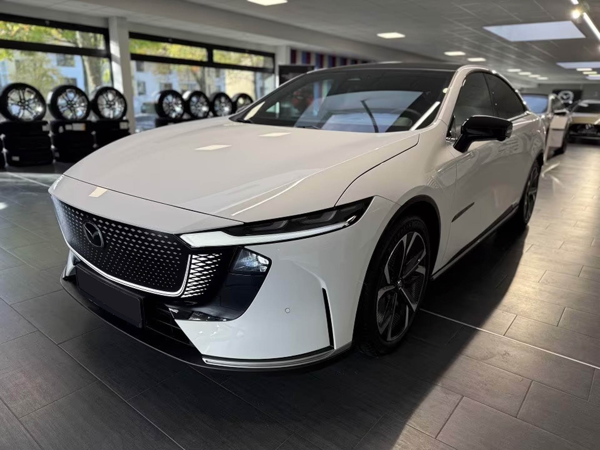 Mazda 6e